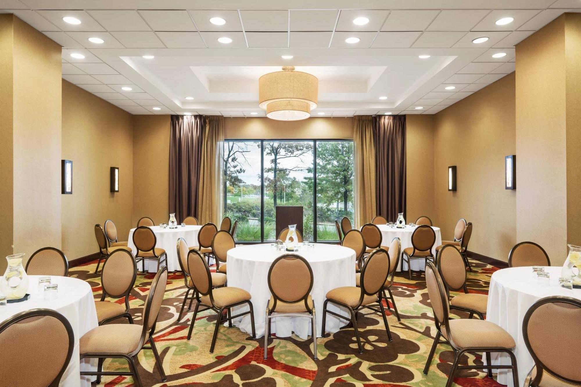 Sheraton Edison Kültér fotó
